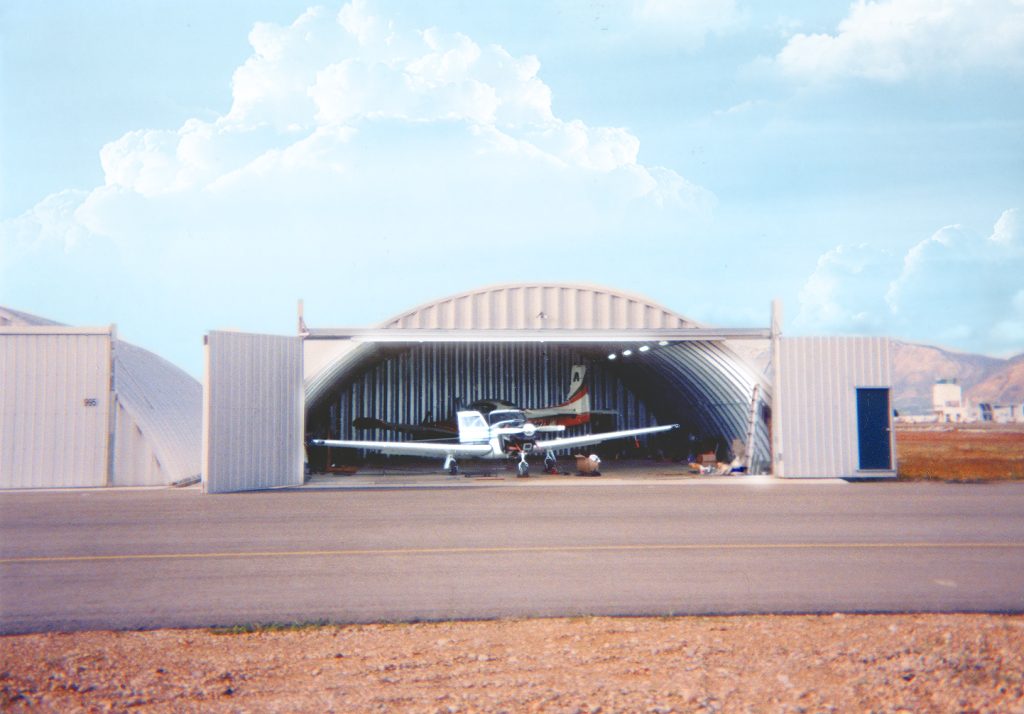 Estructura metálica para hangar